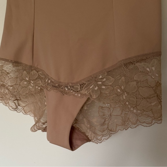 Nancy Ganz Shapewear - Picture 2 of 6